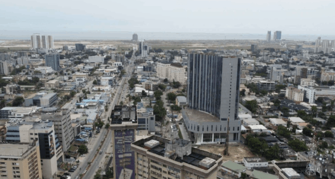 How to Buy Property in Nigeria- Victoria Island Picture - Top Richest Part of Lagos